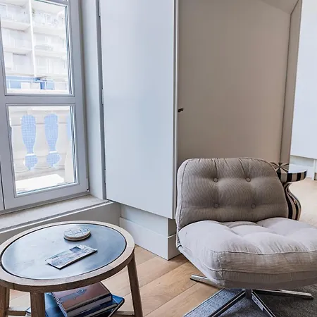 Luxury Penthouse In Alecrim Lisboa