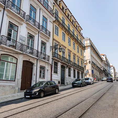 Luxury Penthouse In Alecrim Lisboa